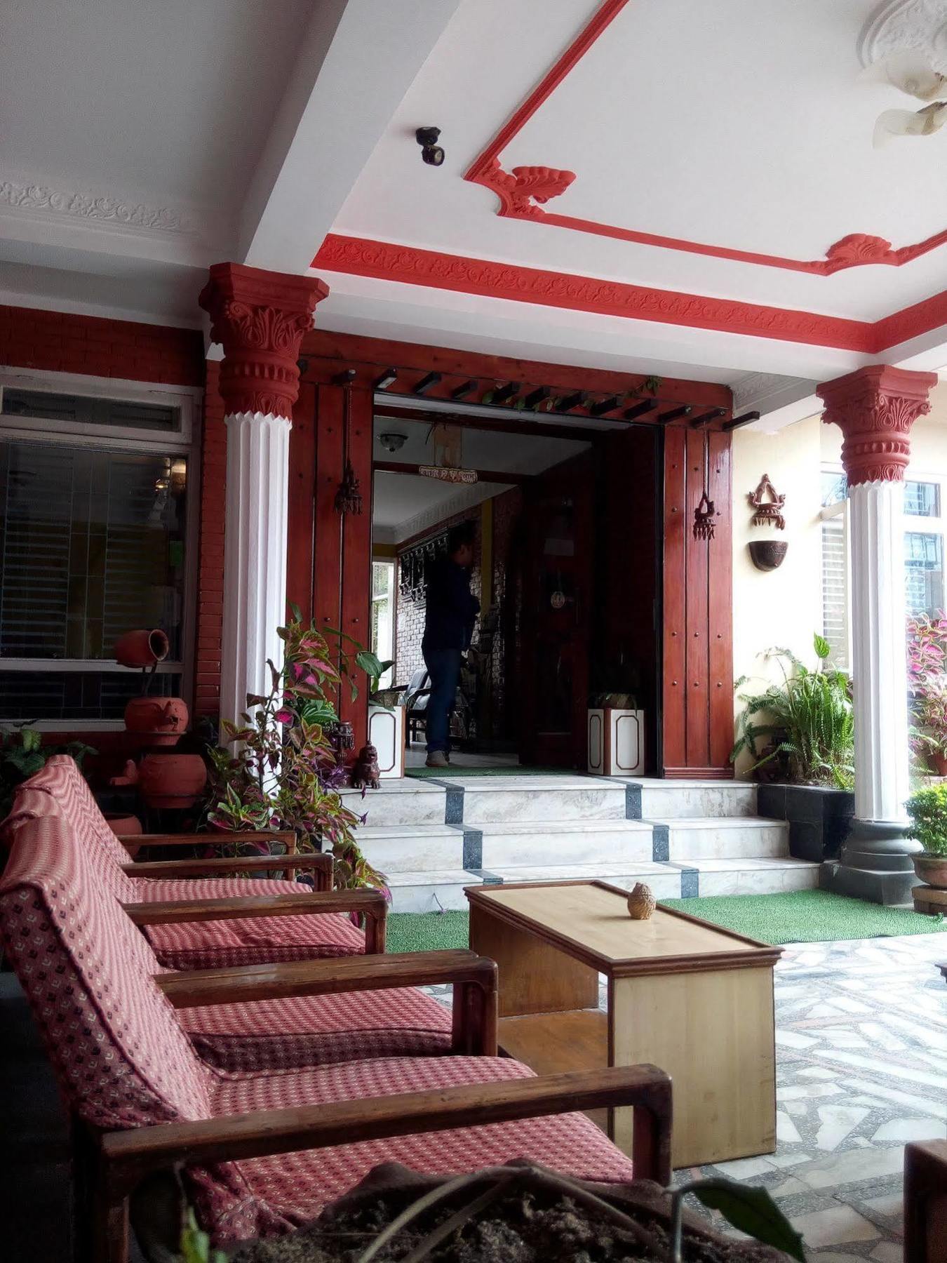 Amar Hotel Katmandú Exterior foto